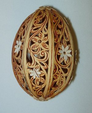 Яйцо пасхальное. береста, ручная работа, автор Гурина А.В.,  2009 г